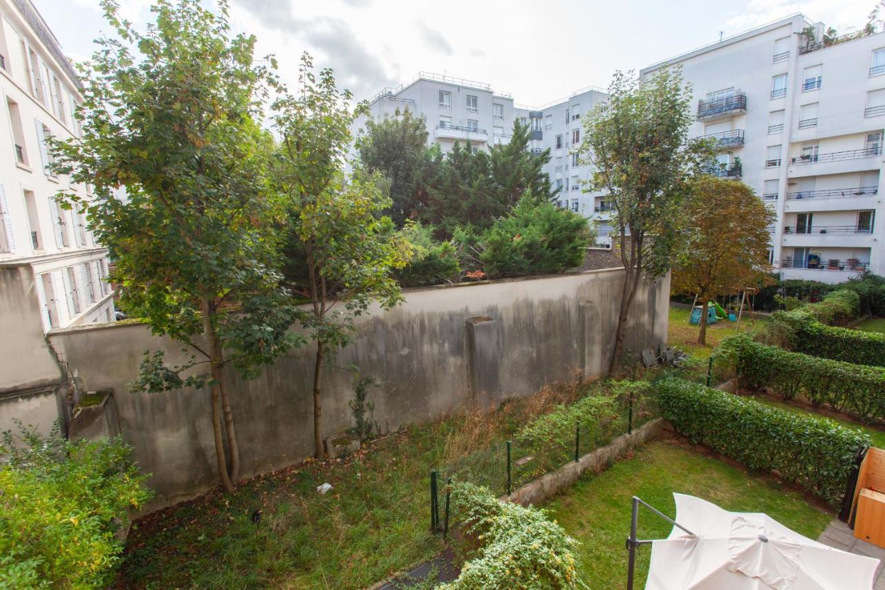Bright Apt With Balcony At Buttes Chaumont * Paris